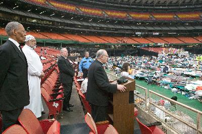 FEMA photo of religious leaders in worship September 4.